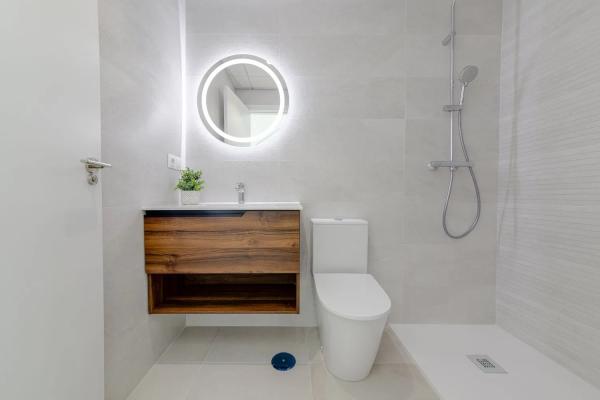 Casa independiente en calle Praga s/n