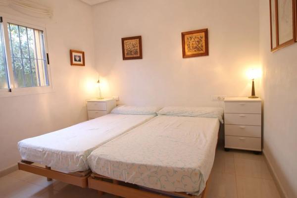 Casa independiente en calle Río Nervión s/n