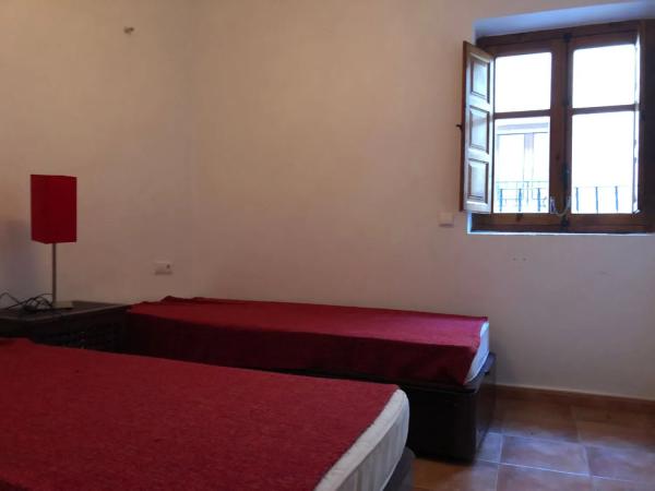 Chalet adosado en cortes