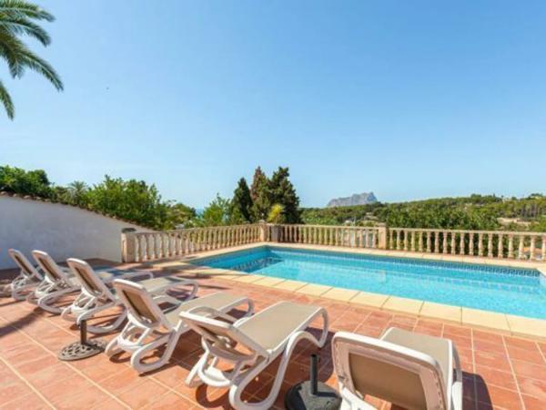 Casa independiente en avenida del Mediterrani