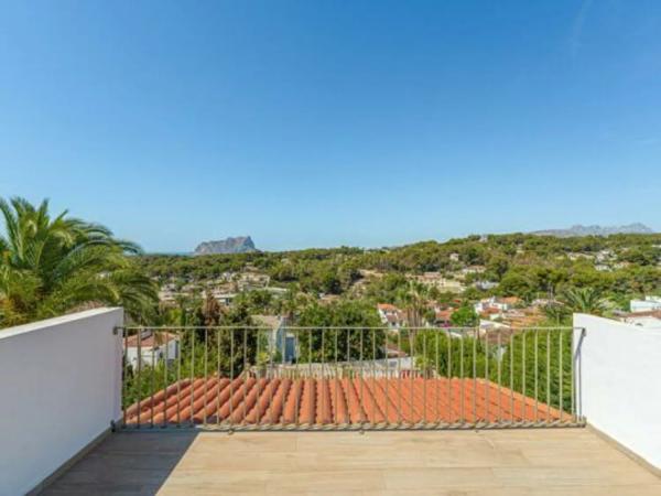 Casa independiente en avenida del Mediterrani