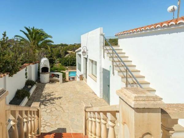 Casa independiente en avenida del Mediterrani