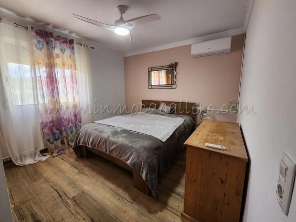 Casa independiente en calle Higuera