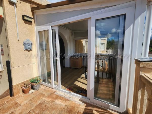 Casa independiente en calle Higuera