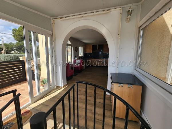 Casa independiente en calle Higuera