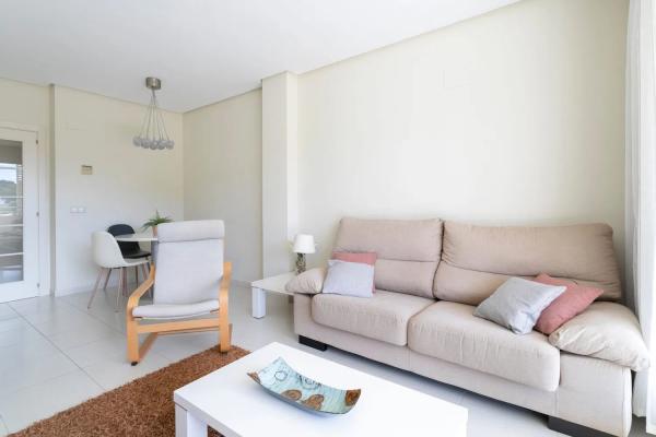 Piso en calle Suiza, 165