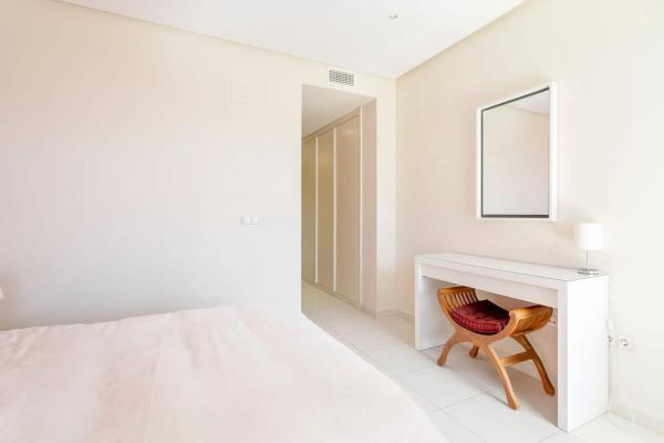 Piso en calle Suiza, 165