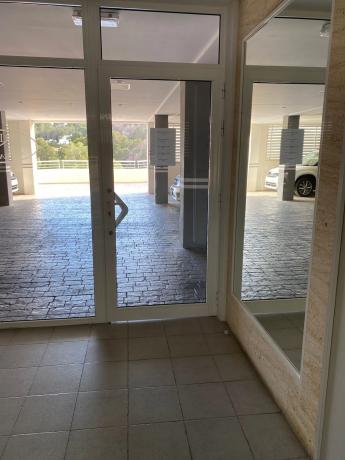 Piso en calle Suiza, 165