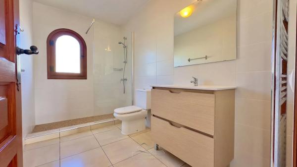 Casa independiente en calle Lago Onega