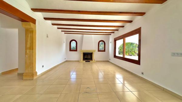 Casa independiente en calle Lago Onega