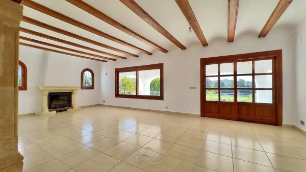 Casa independiente en calle Lago Onega