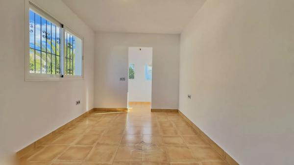 Casa independiente en calle Lago Onega