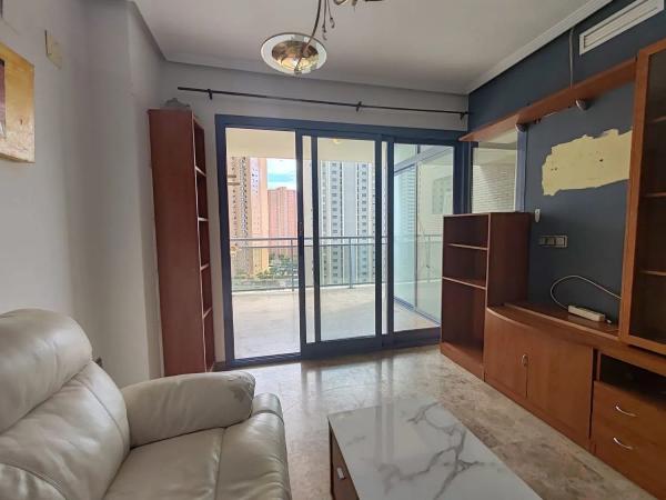 Piso en avenida del Municipi