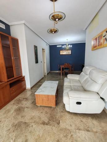 Piso en avenida del Municipi