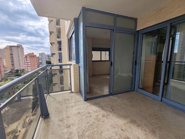 Piso en avenida del Municipi