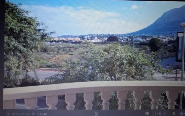 Piso en avenida Juan Chabás, 4