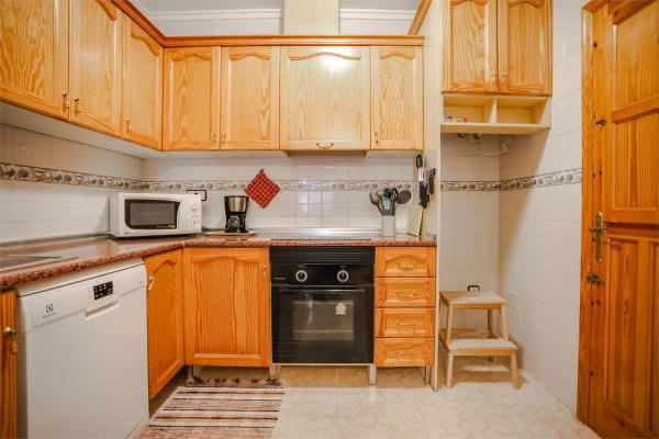 Chalet adosado en calle Trepadora