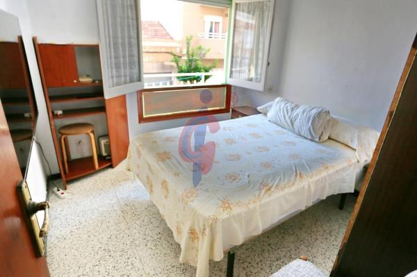 Piso en calle Luis Rivera, 32