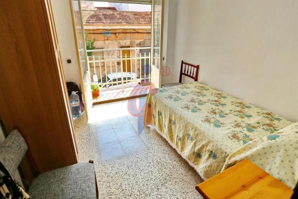 Piso en calle Luis Rivera, 32