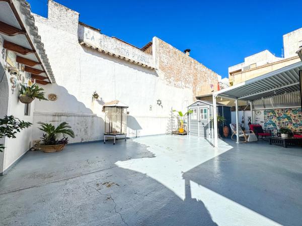 Piso en calle Filipines, 8