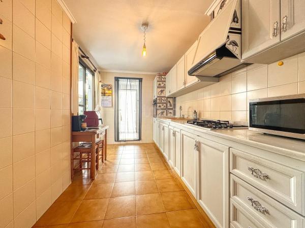 Piso en calle Filipines, 8