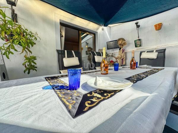 Piso en calle Filipines, 8