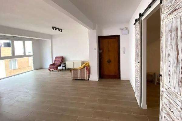 Piso en calle Berenguer de Marquina