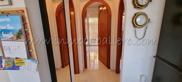 Casa independiente en calle Palmito