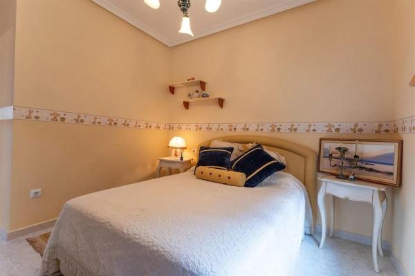 Casa independiente en calle Segovia