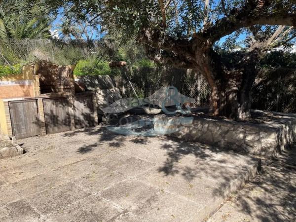 Casa independiente en avenida de la Marina