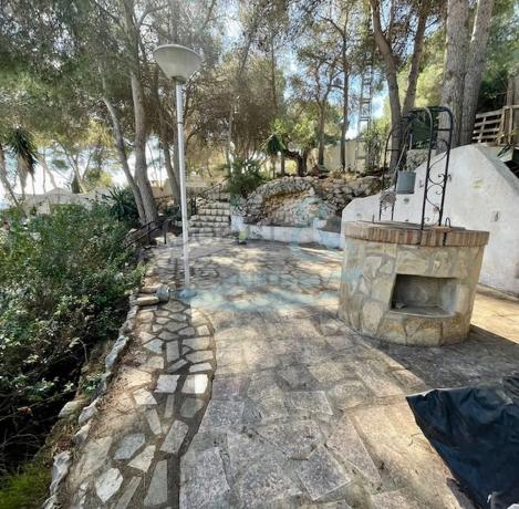 Casa independiente en avenida de la Marina