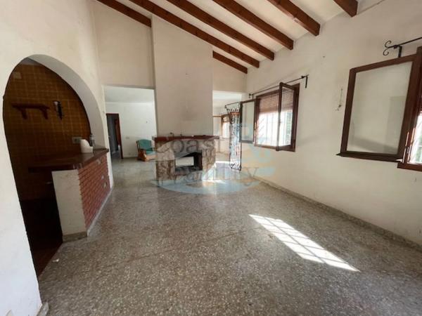 Casa independiente en avenida de la Marina