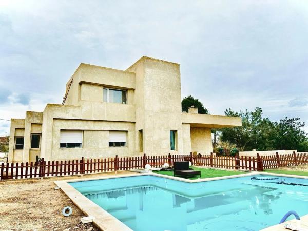 Casa independiente en calle Lepiota