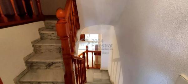 Casa independiente en calle Parra