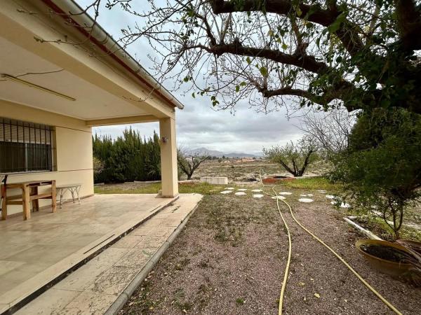 Casa independiente en carretera Salida De Avenida De Choco