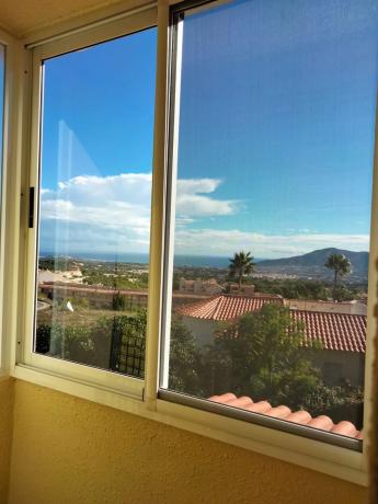 Chalet pareado en calle Serra Bernia