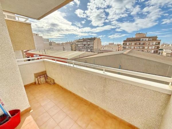 Piso en calle Joaquín Chapaprieta