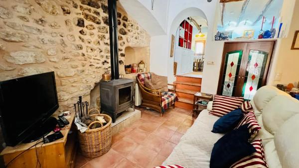 Casa de pueblo en calle de l'Església, 8