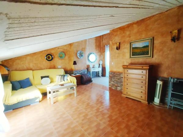 Chalet adosado en calle la Carrasqueta