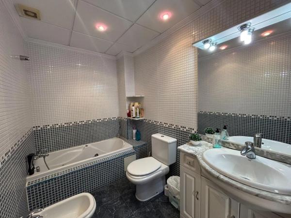 Piso en calle Oscar Esplá