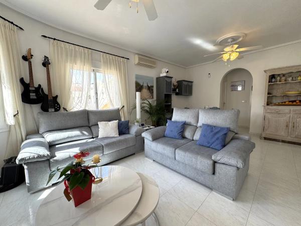 Casa independiente en calle Lugar Sector