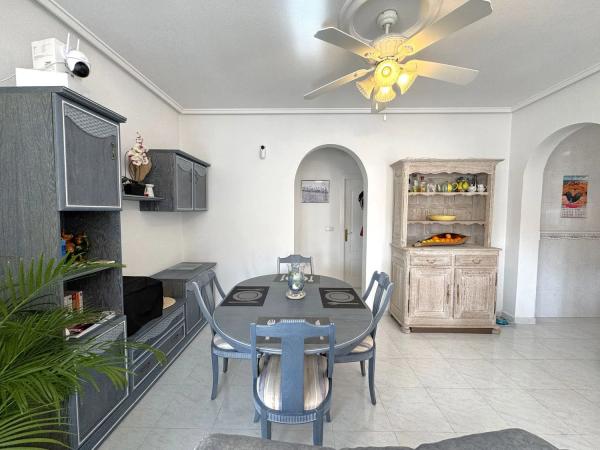 Casa independiente en calle Lugar Sector