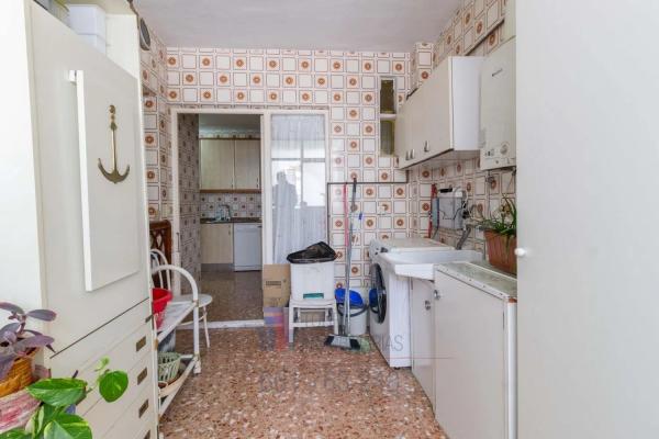 Piso en avenida Benito Perez Galdos, 26