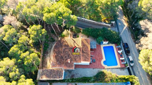 Casa independiente en Urbanització Costa Nova Pla, 1