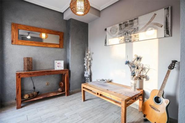 Casa independiente en calle Hita