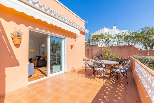 Casa independiente en calle Madroño, 14