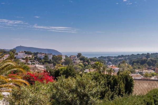 Casa independiente en calle Madroño, 14