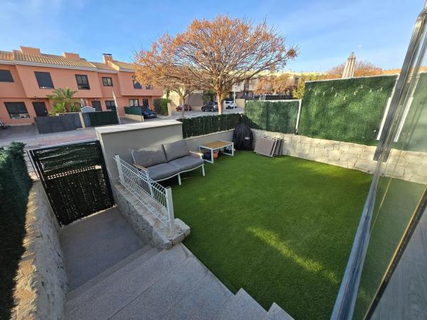 Chalet adosado en calle c Sector Ubz-6, 42