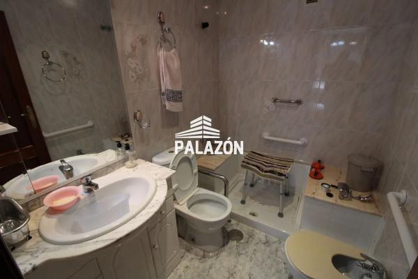 Piso en Barrio Pont Nou-Corazón de Jesús