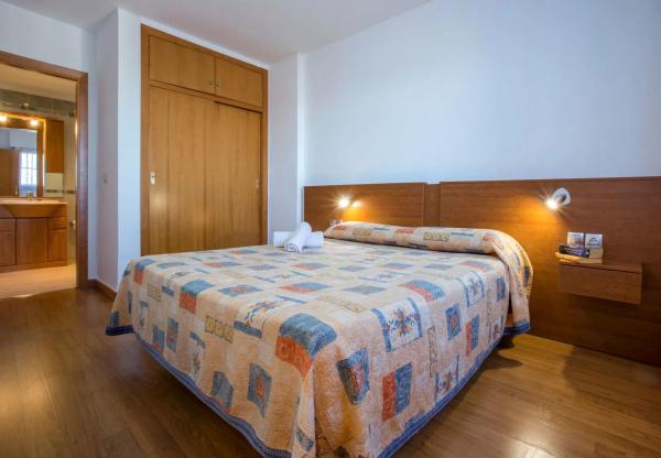 Piso en calle los Geranios, 28